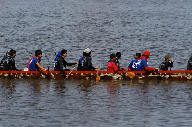 Phimai boat races-2013-002